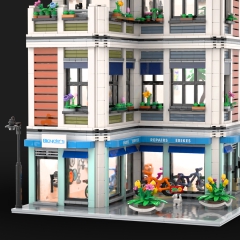 Townhouse with City Apartments and Bicycle Shop - Modular Building MOC